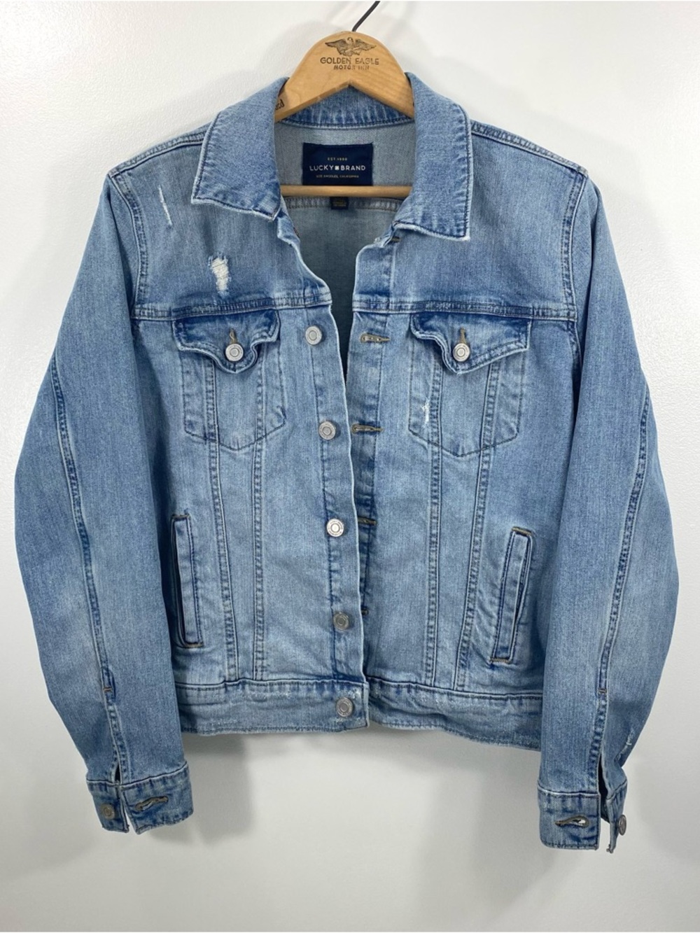 Lucky Brand Distressed Light Washed Trucker Denim Jean Jacket + Stretch M